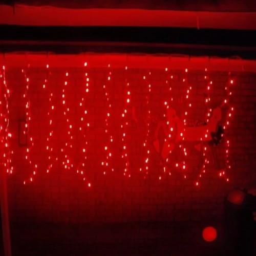 Red Curtain Light 3M x 2M 