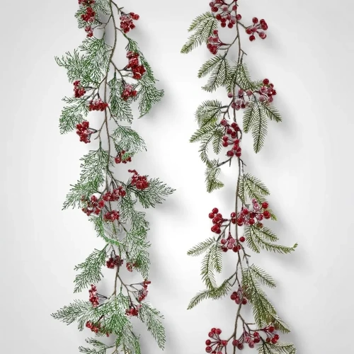 Ass. 180cm Snowy Foliage Berries Garland